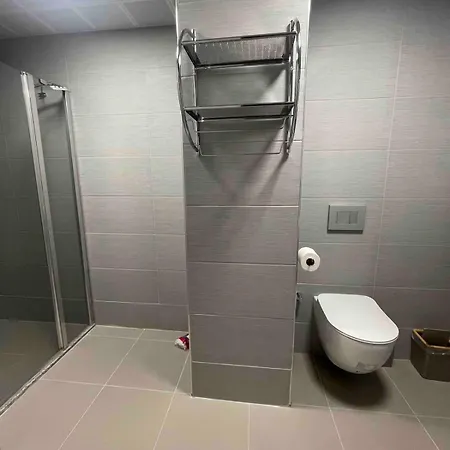 Skyline Serenity 30th Floor - Promo Price דירה