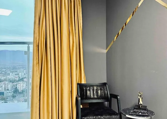 Skyline Serenity 30th Floor - Promo Price