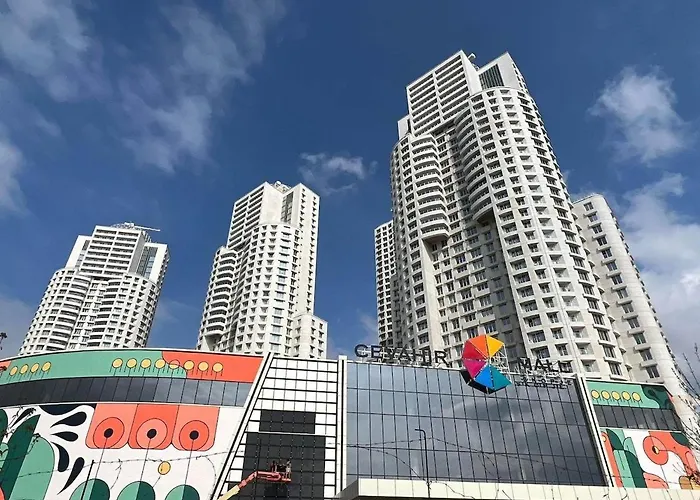 Skyline Serenity 30th Floor - Promo Price Apartment *