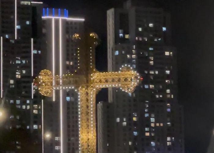 Skyline Serenity 30th Floor - Promo Price Apartment Skopje